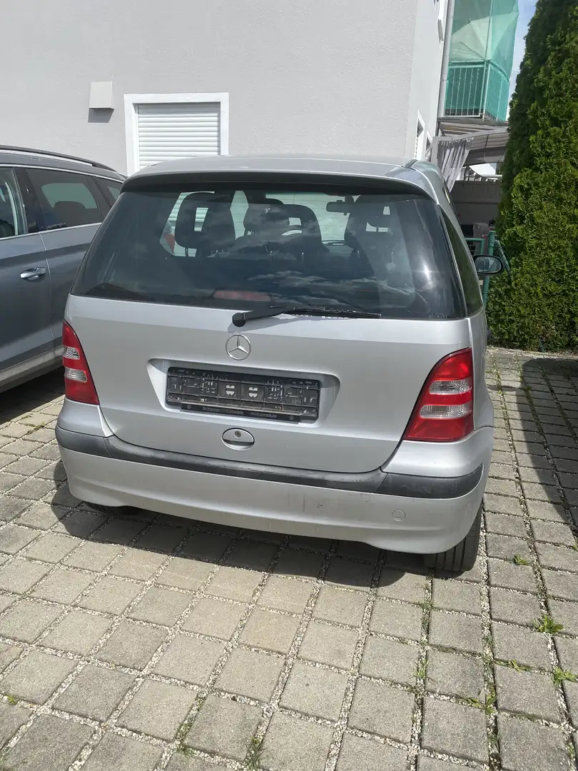 Mercedes-Benz A 140 Classic Argintiu - 2