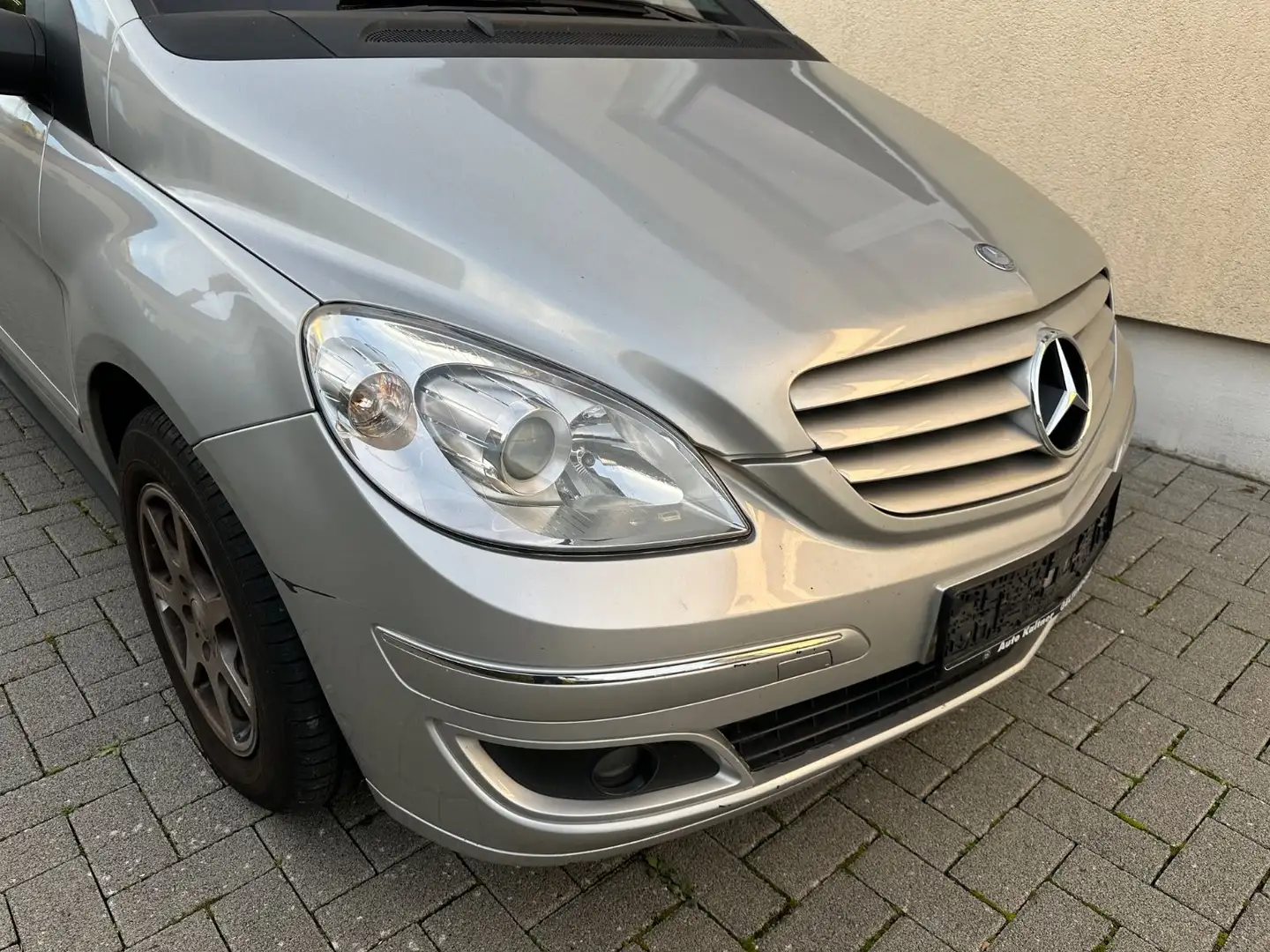 Mercedes-Benz B 180 CDI Autotronic Getriebeschaden Silber - 2