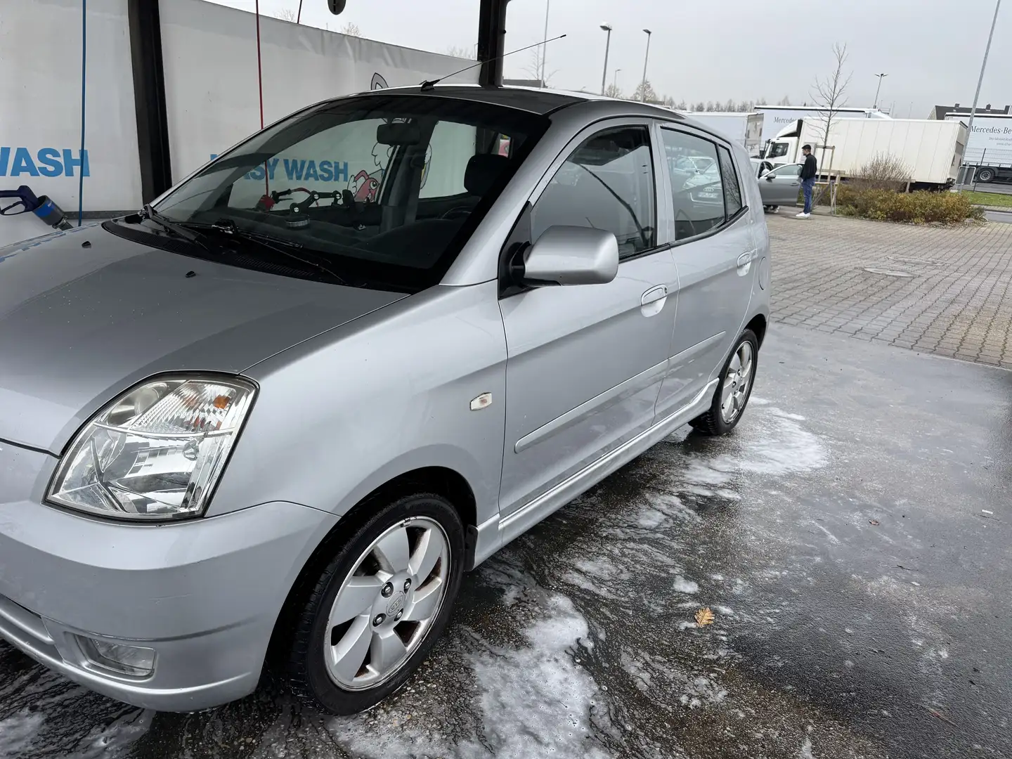 Kia Picanto 1.1 LX Silber - 2