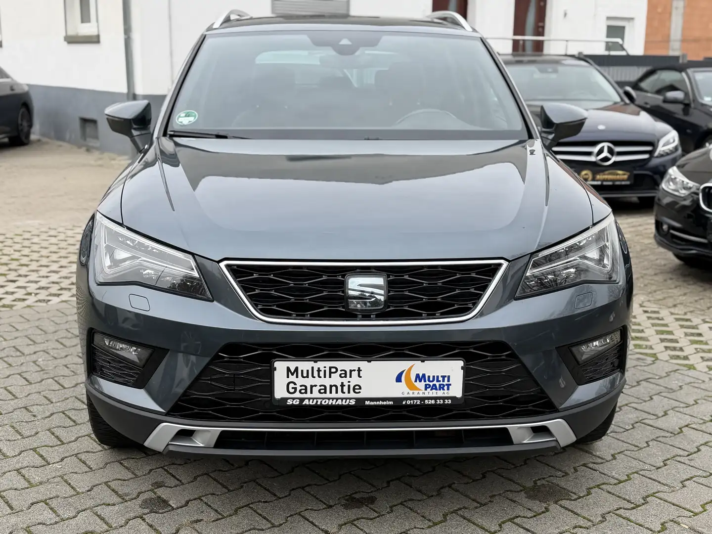 SEAT Ateca Xcellence 4Drive Grau - 1