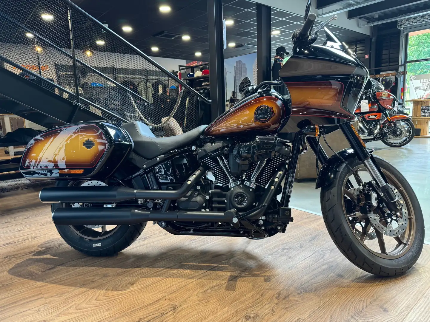 Harley-Davidson Low Rider - 1