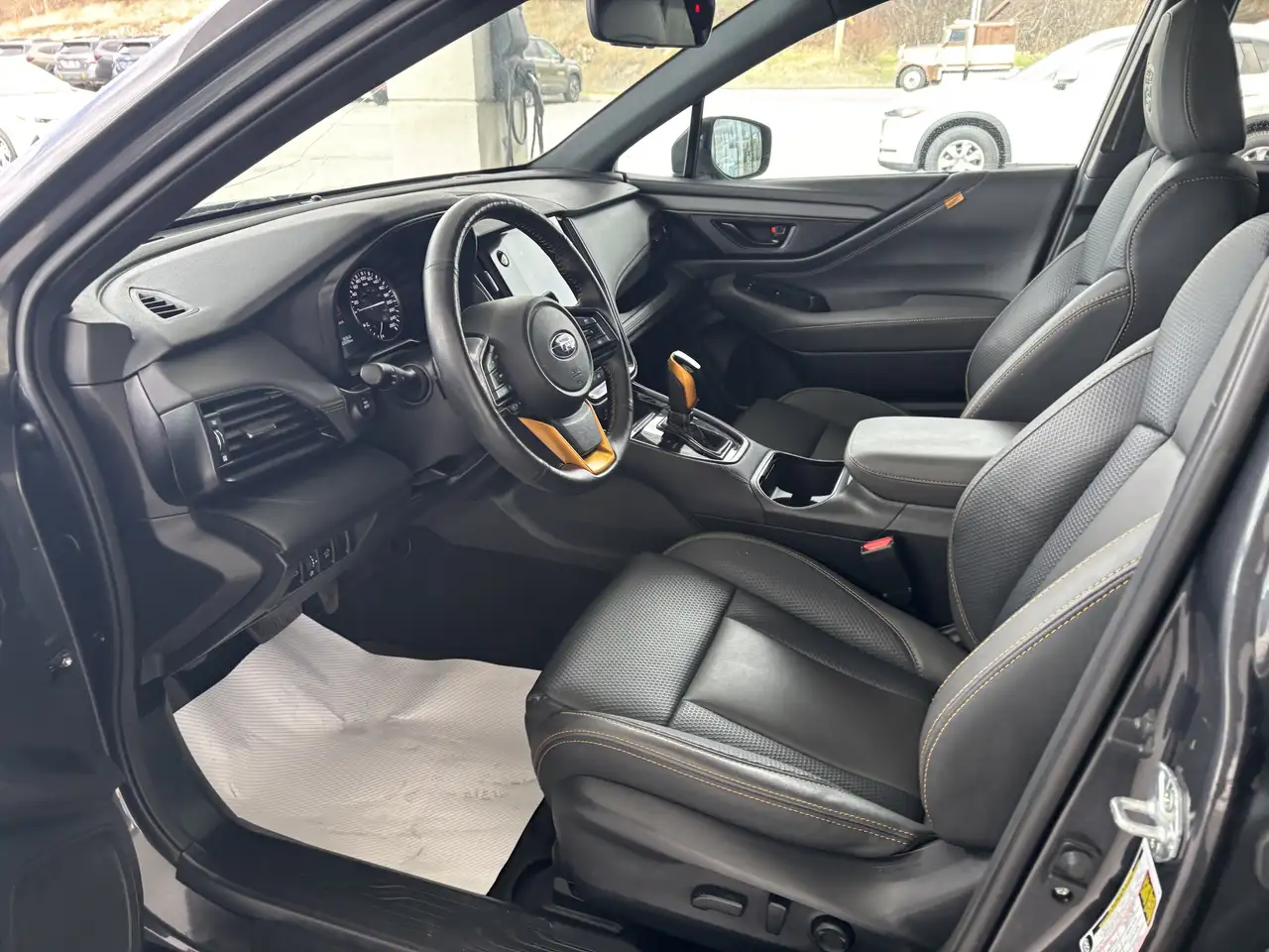 Subaru OUTBACK снимка Subaru OUTBACK
