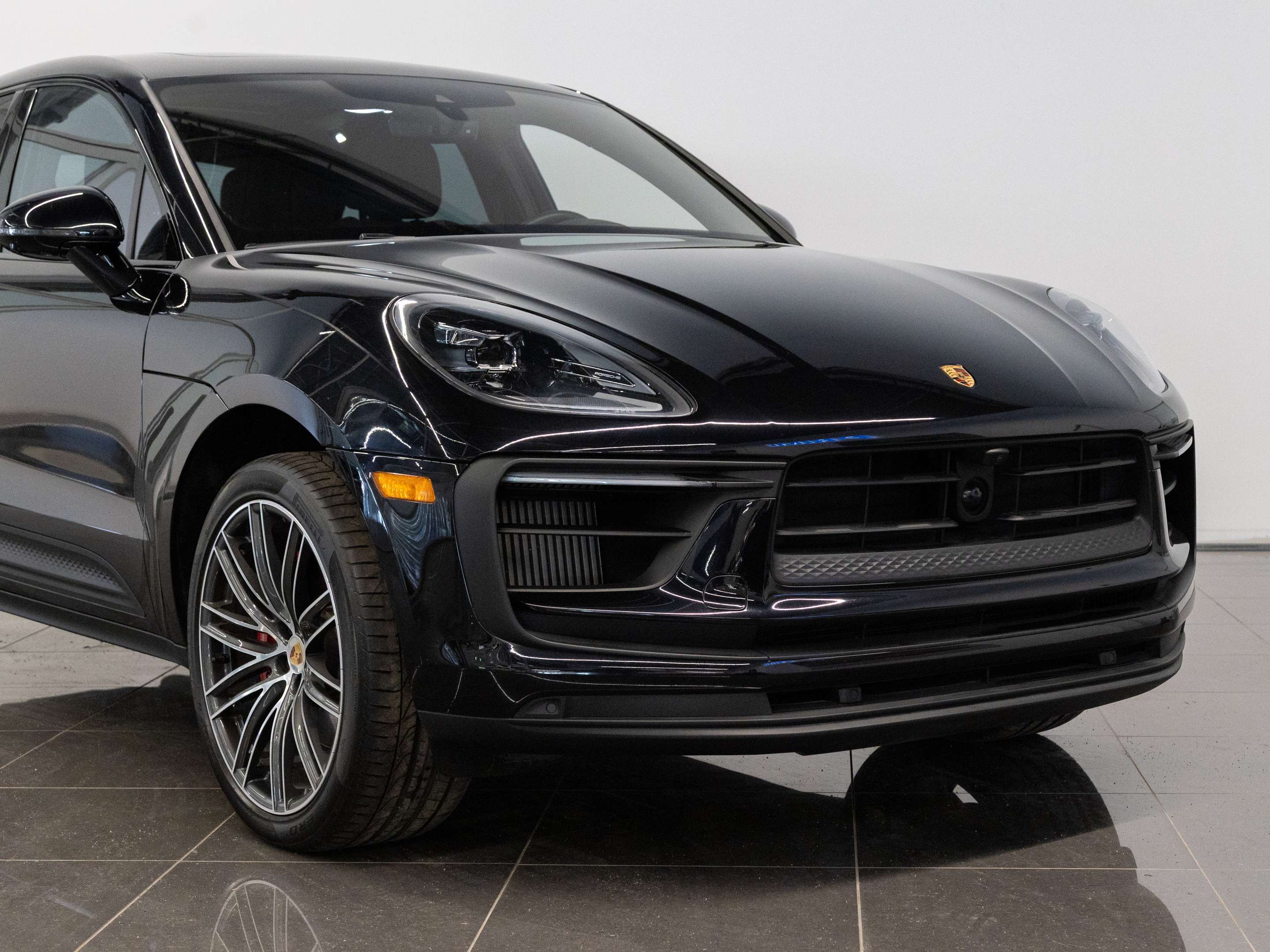 2024 Porsche Macan S AWD thumb 14