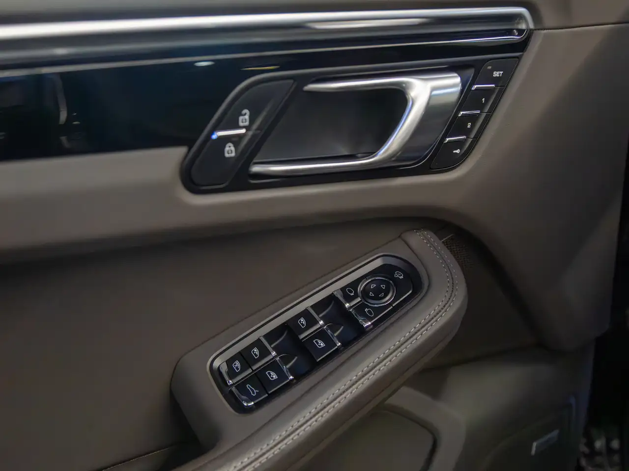 Porsche Macan снимка Porsche Macan