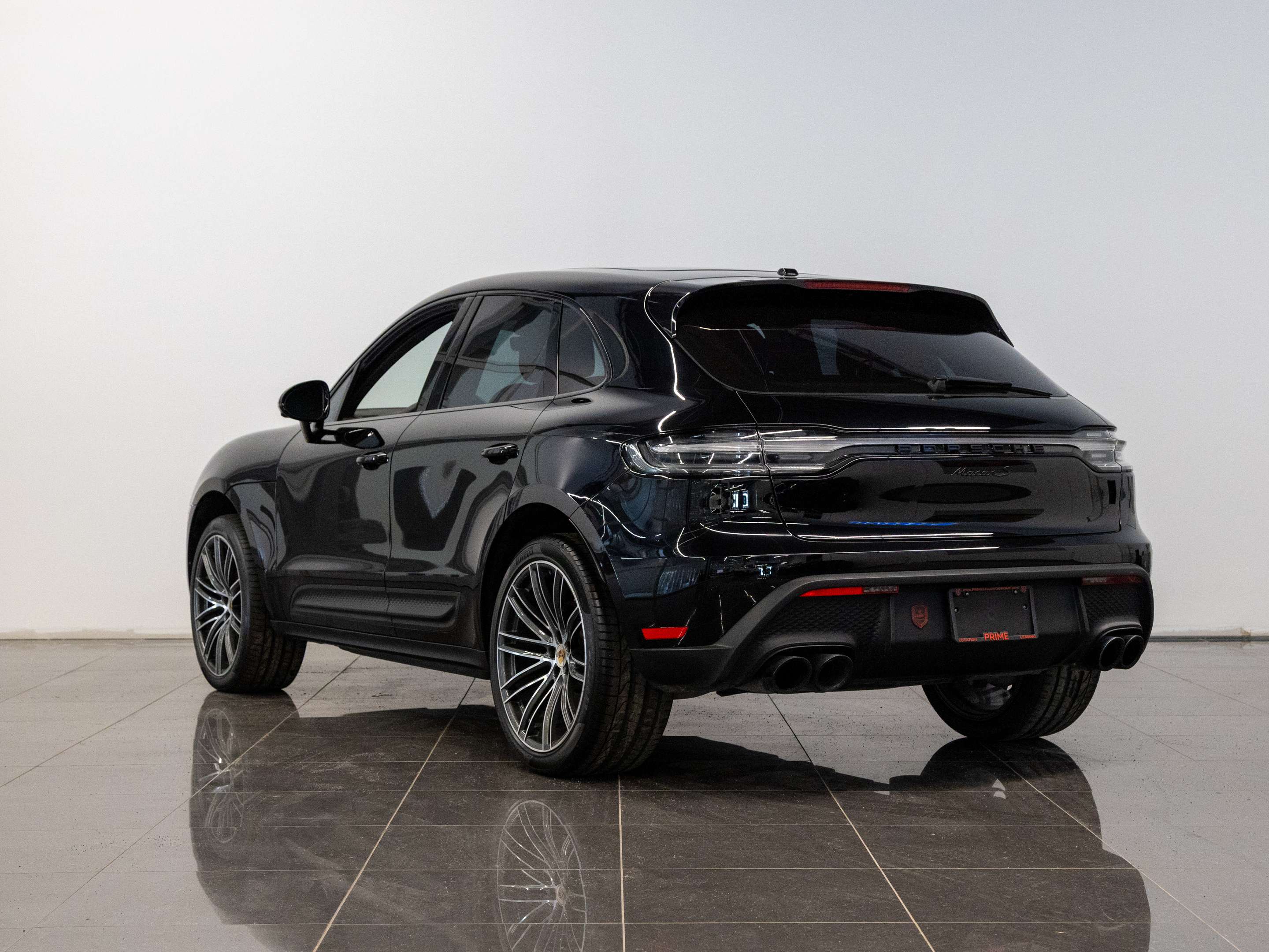 2024 Porsche Macan S AWD thumb 15