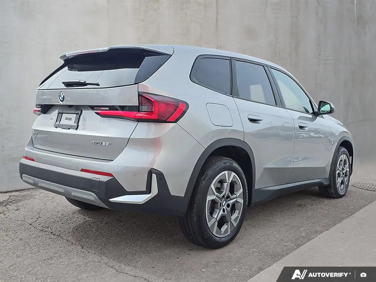 BMW X1 снимка BMW X1