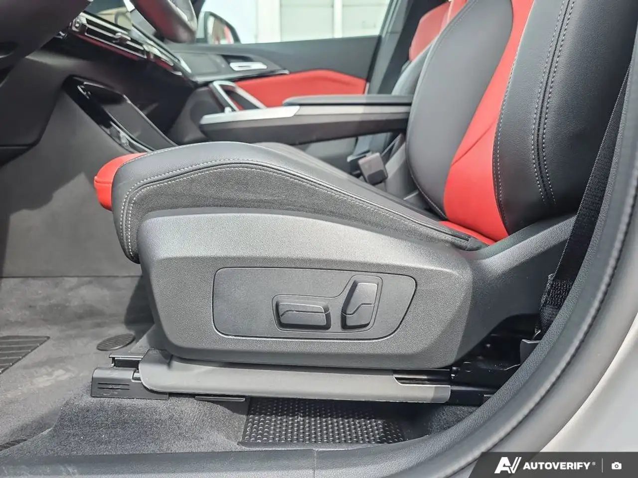 BMW X1 снимка BMW X1