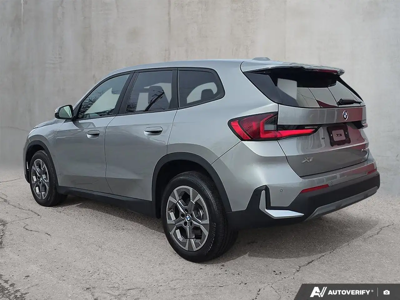 BMW X1 снимка BMW X1