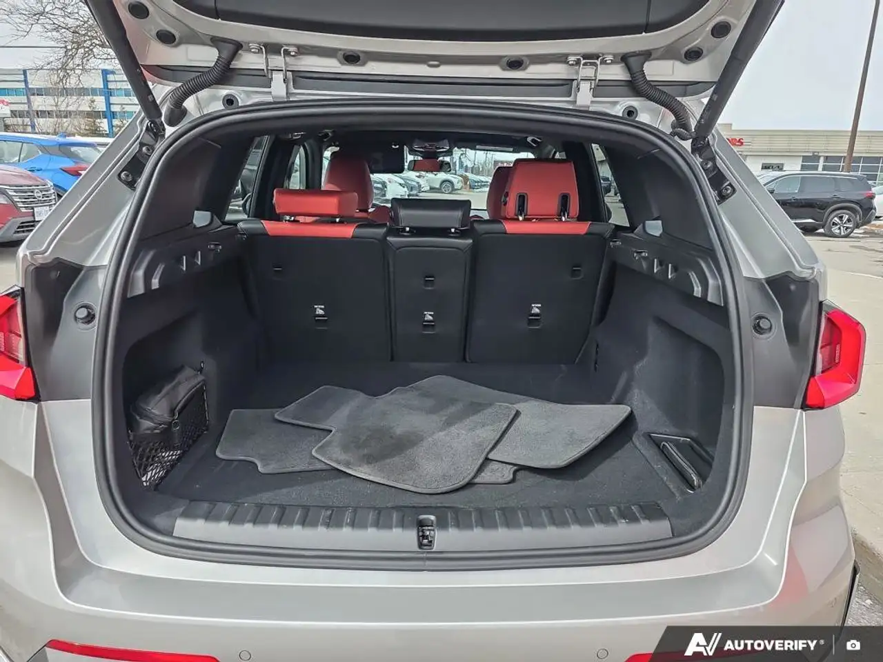 BMW X1 снимка BMW X1