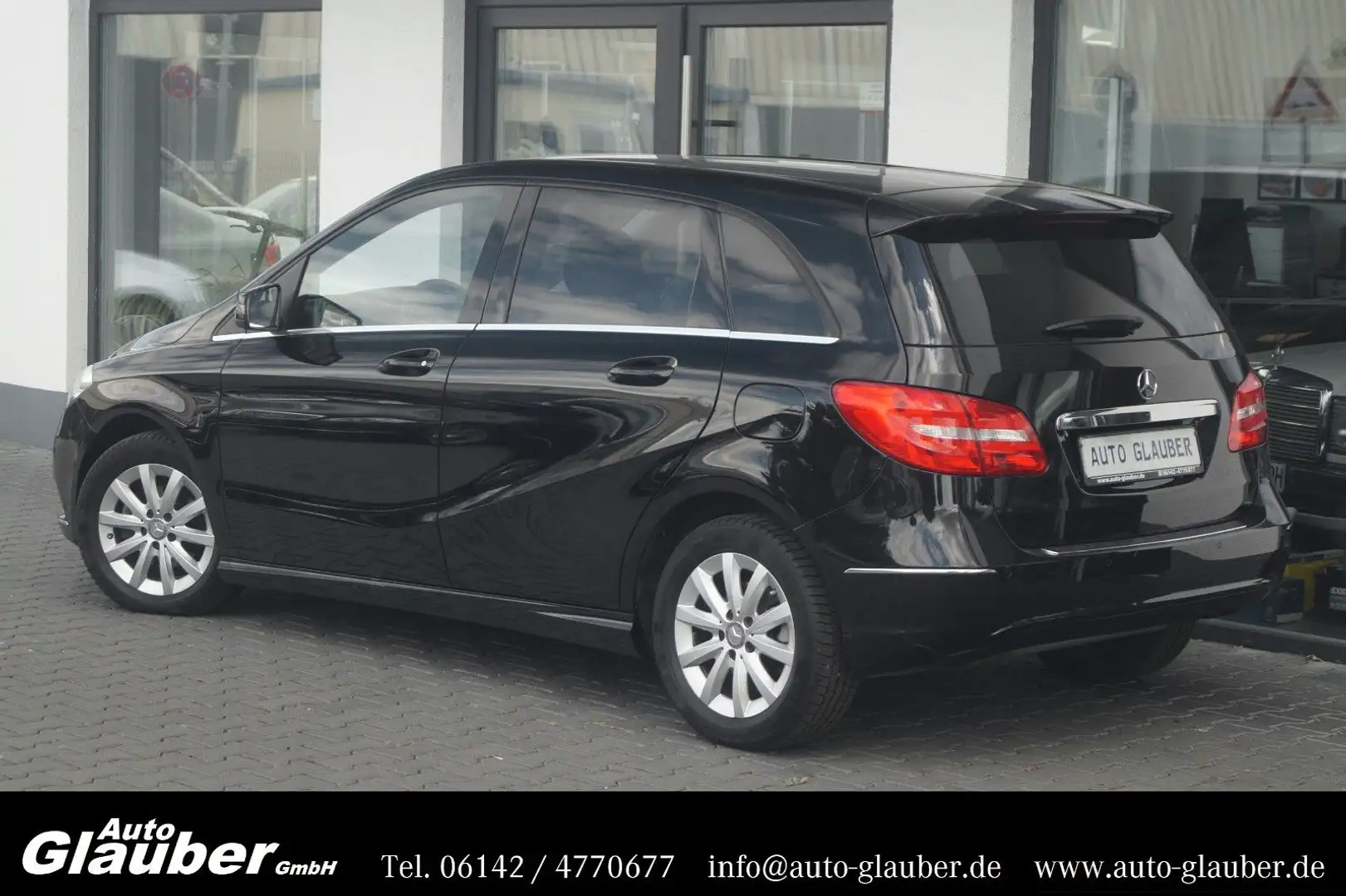 Mercedes-Benz B 180 CDI Automatik/Navi/Leder/PTS/SHZ/1.Hand Schwarz - 2