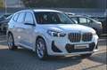 BMW X1 xDrive23i M Sport Ad.LED.AHK.Harm/Kard.ACC.Ka Weiß - thumbnail 4