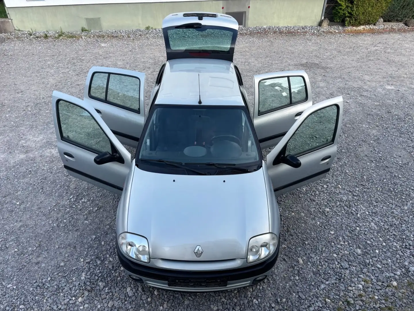 Renault Clio RT 1.2**EURO 4**KLIMA**TÜV NEU**SERVO**ZV** Grau - 1
