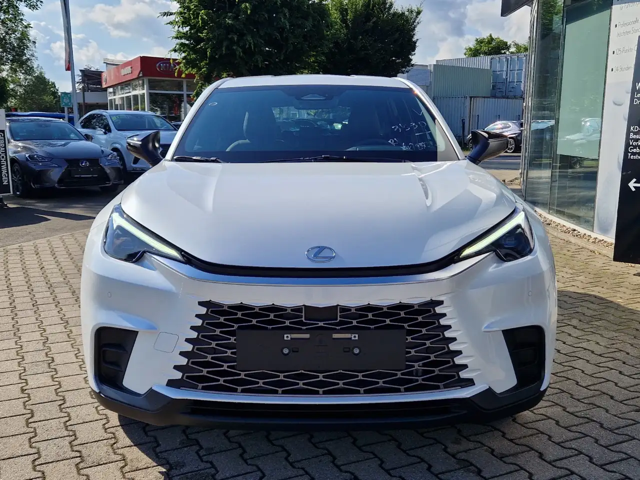 Lexus LBX 1,5 FWD Komfort Paket 7