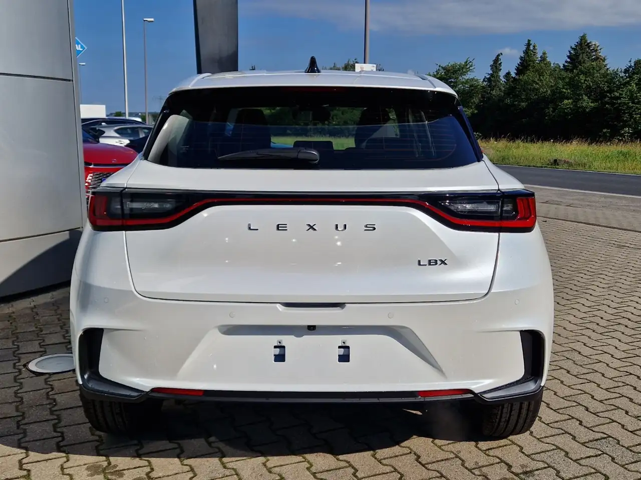 Lexus LBX 1,5 FWD Komfort Paket 6