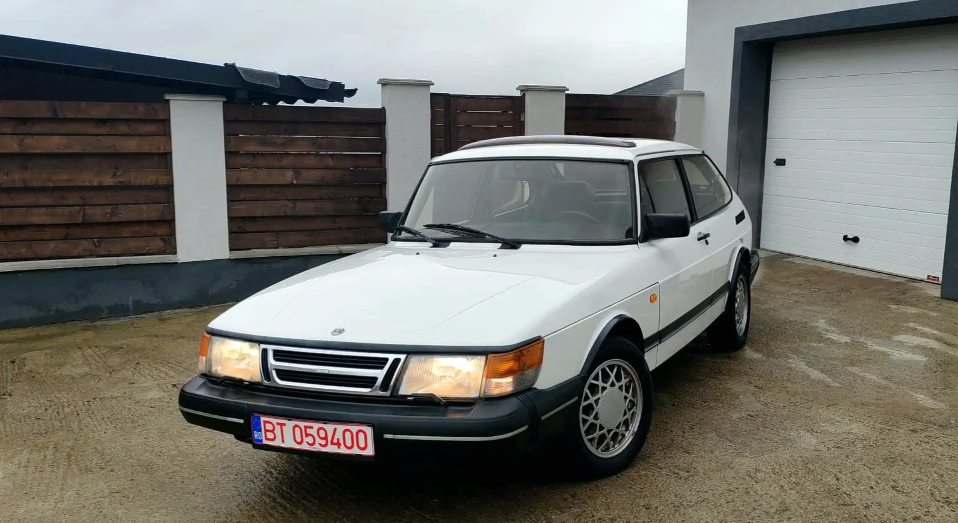 Saab 900 U i 16 - 2