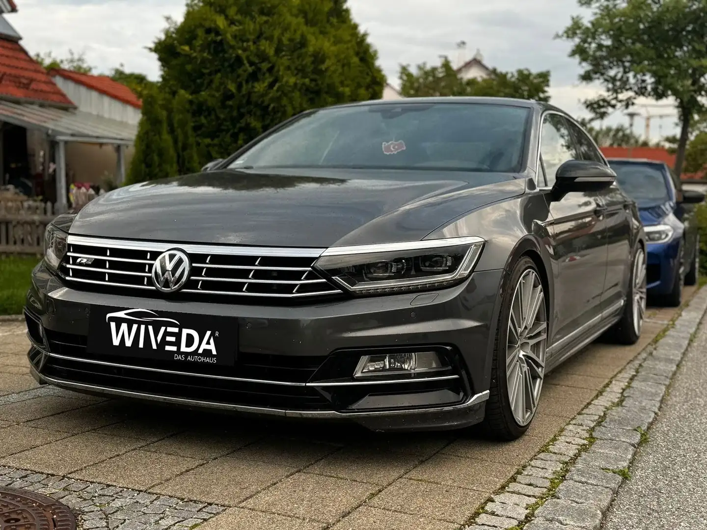 Volkswagen Passat Highline 4Motion R-Line~Massage~ACC~RFK~ Grigio - 2