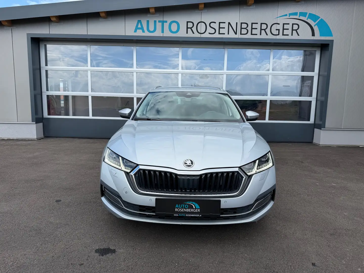 Skoda Octavia Style iV*DSG*PDC*RFK*ACC*NAVI*VIRTUAL*8-fach*uvm Grau - 2