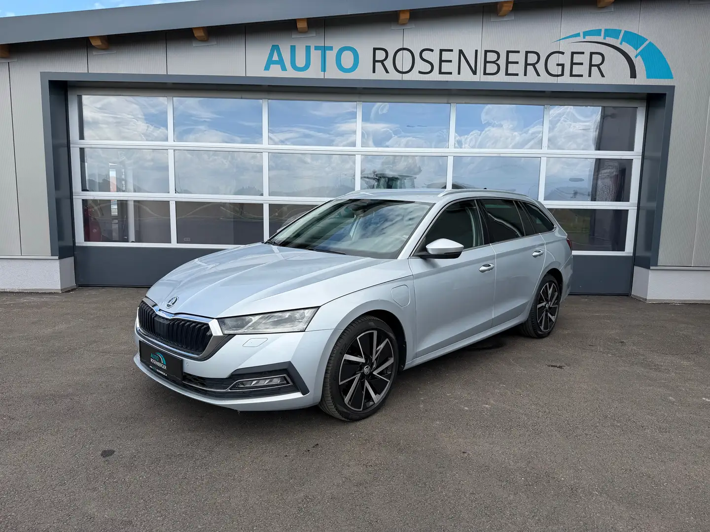 Skoda Octavia Style iV*DSG*PDC*RFK*ACC*NAVI*VIRTUAL*8-fach*uvm Grau - 1