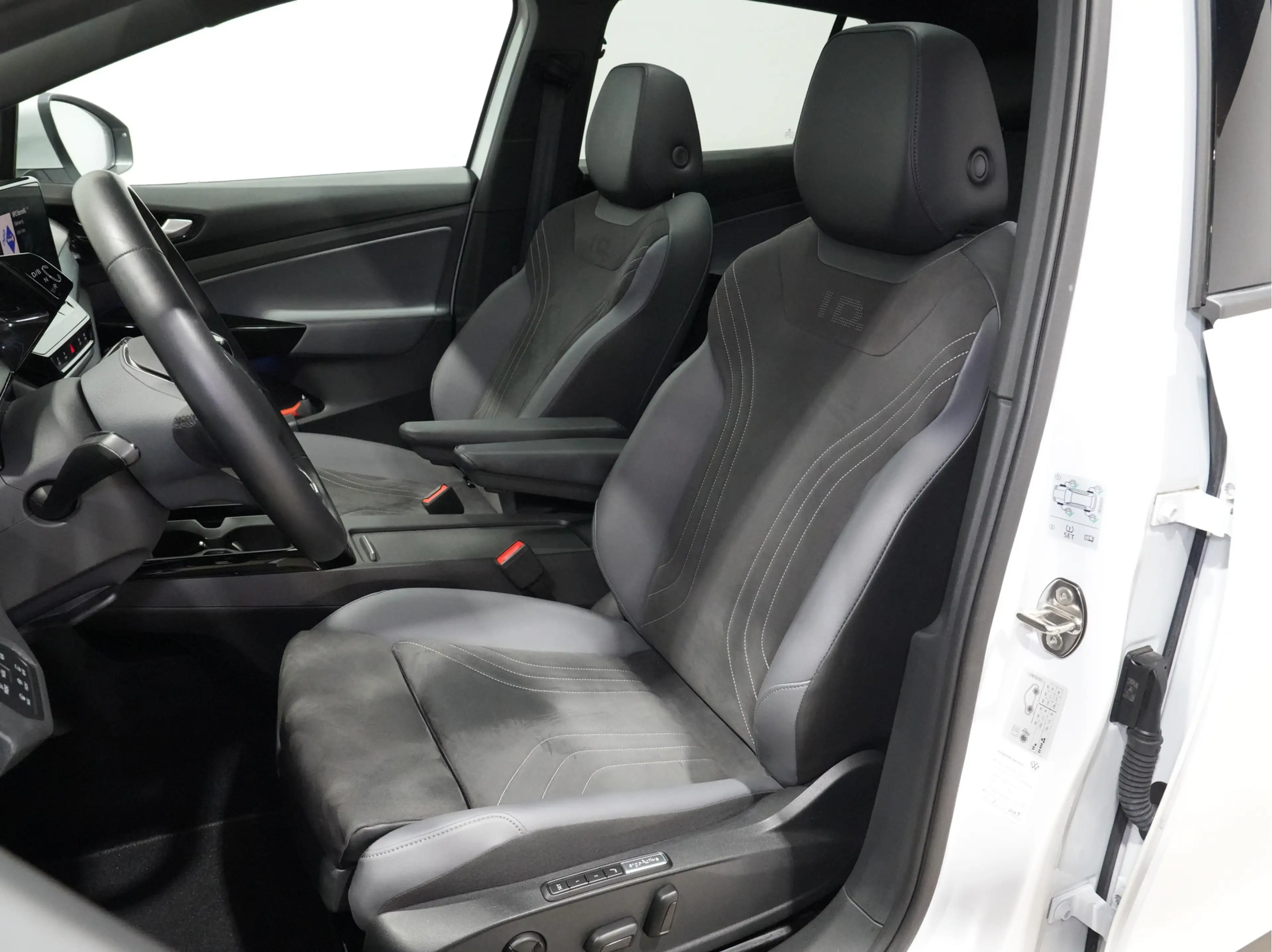 Volkswagen ID.4 Pro 77 kWh Navigatie Led 19'' Lichtmetalen velgen — photo 7