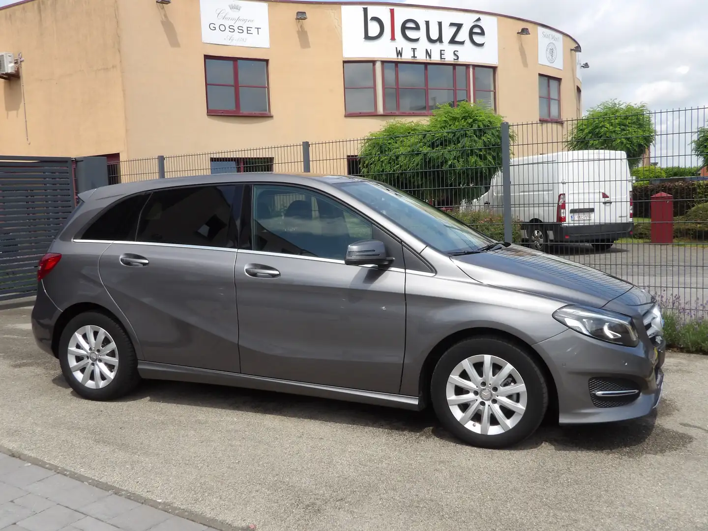 Mercedes-Benz B 180 B 180 (CDI) d 7G-DCT - Face Lift! Gris - 2