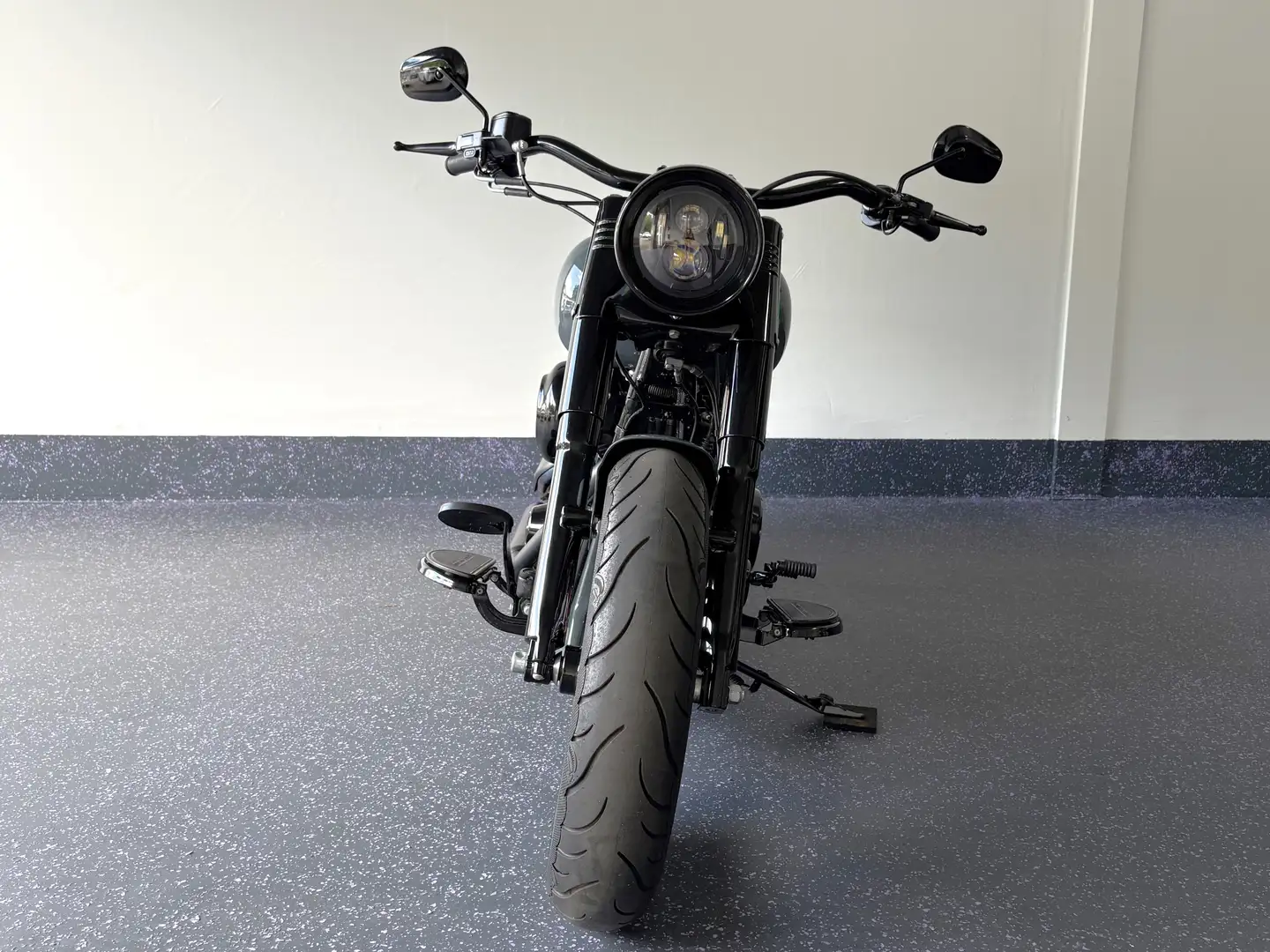 Harley-Davidson Heritage Softail FLSTC 103 Fatboy Umbau Customlack Tiefergelegt Szary - 2