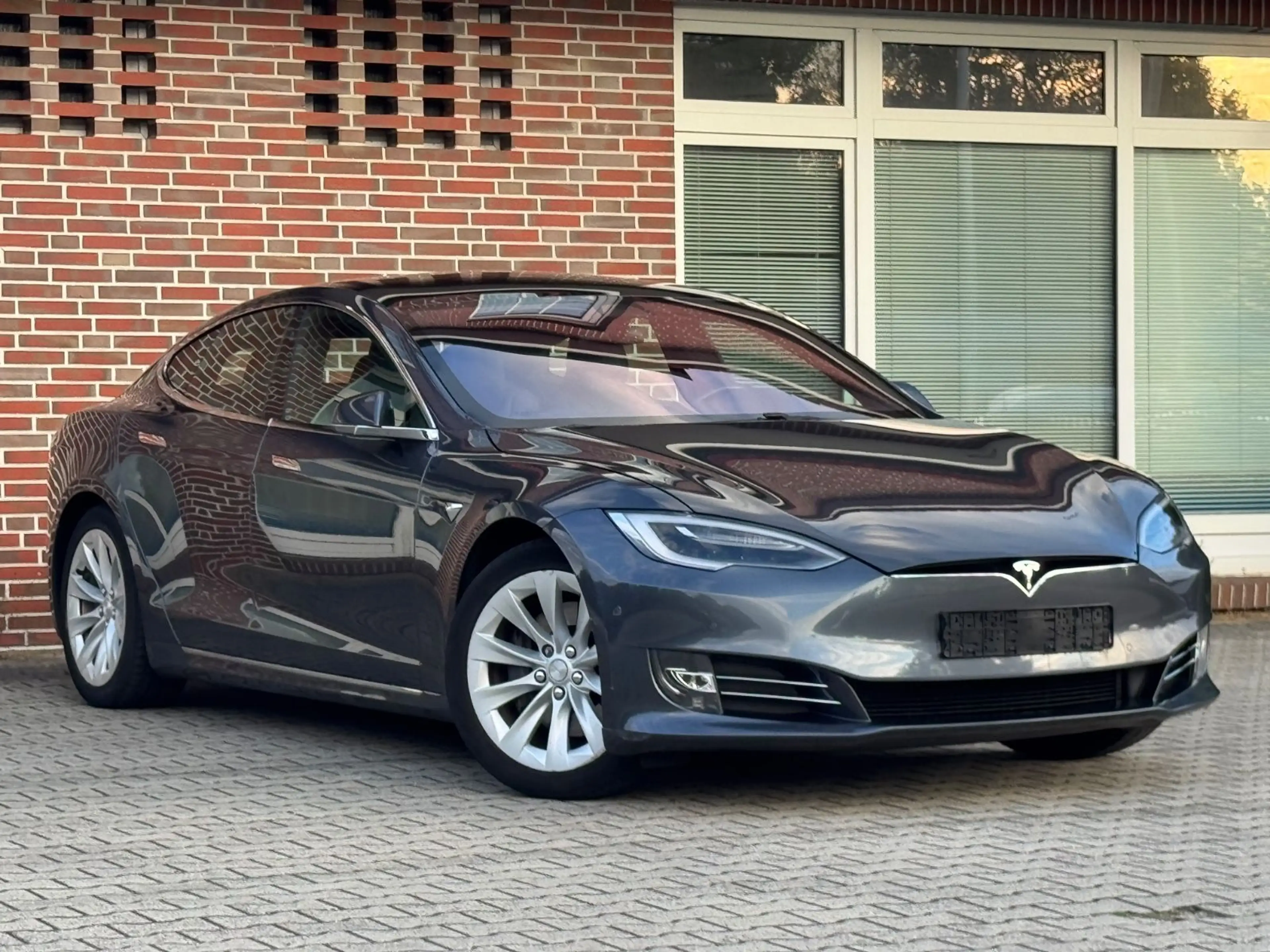 Tesla Model S 75*HW3*FSD/FULL SELF-DRIVING*MCU2*LEDER* — photo 4