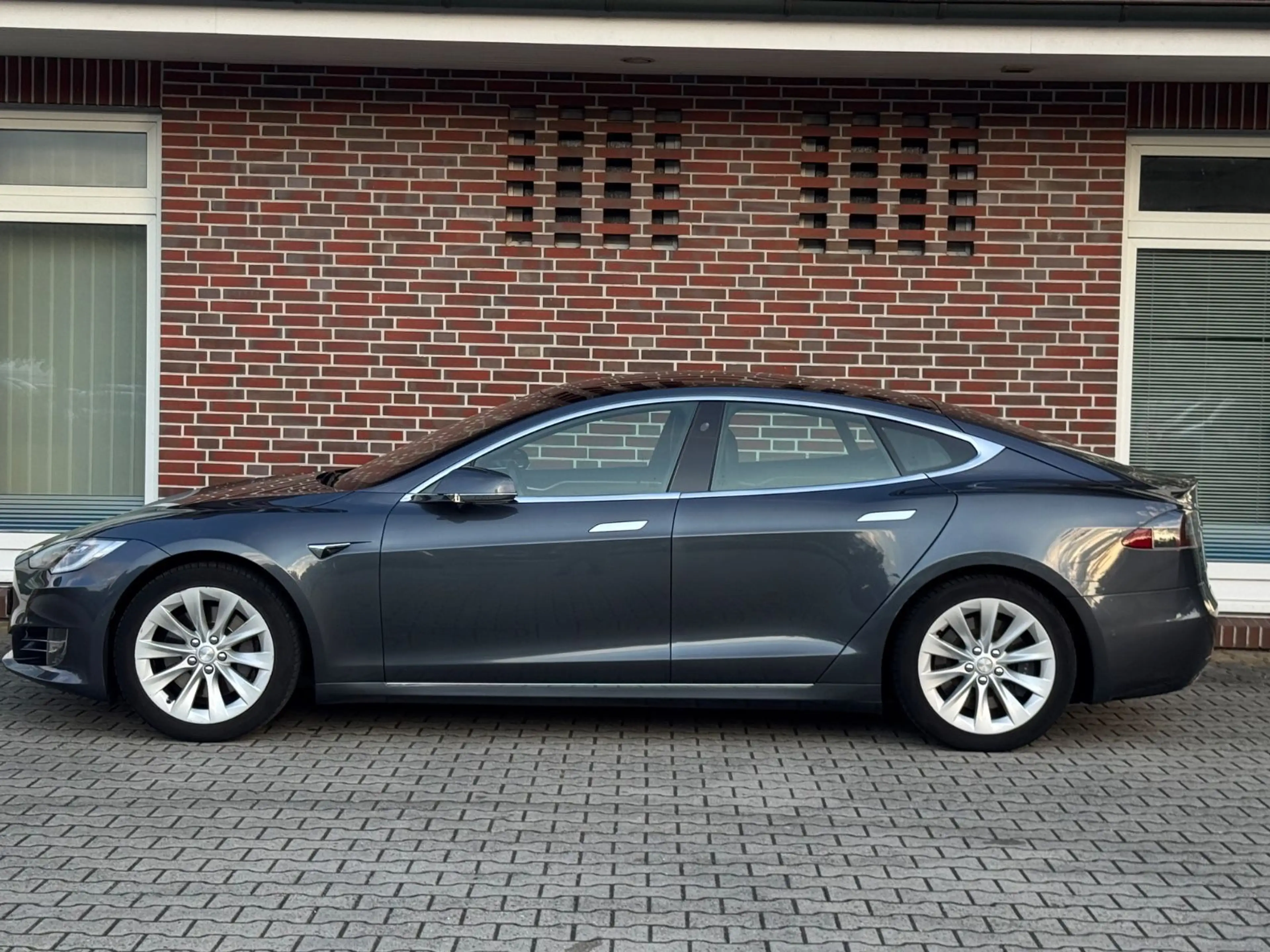 Tesla Model S 75*HW3*FSD/FULL SELF-DRIVING*MCU2*LEDER* — photo 2