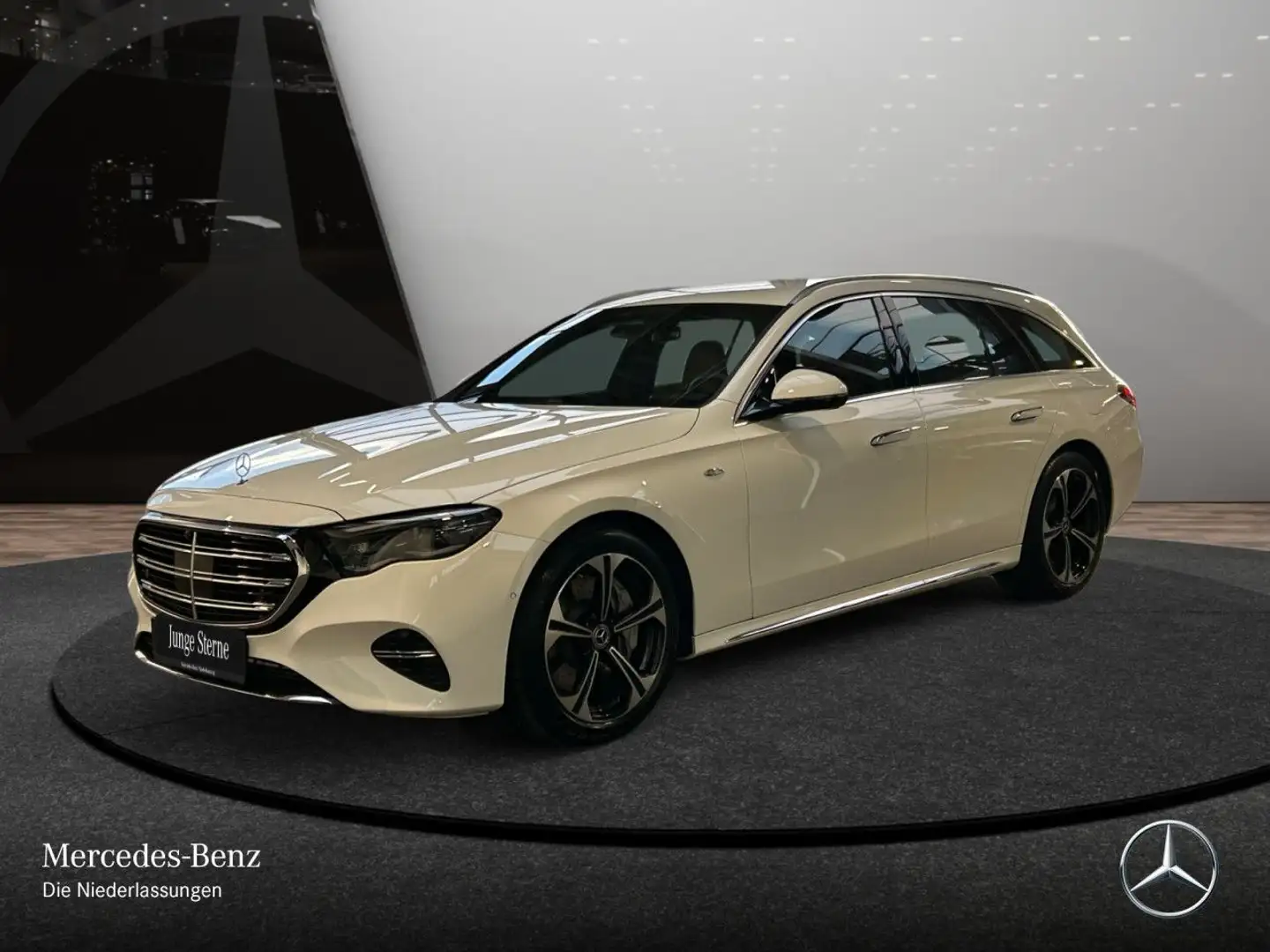 Mercedes-Benz E 300 de T Hybrid Exclusive 360° Burmester Distr. Weiß - 2
