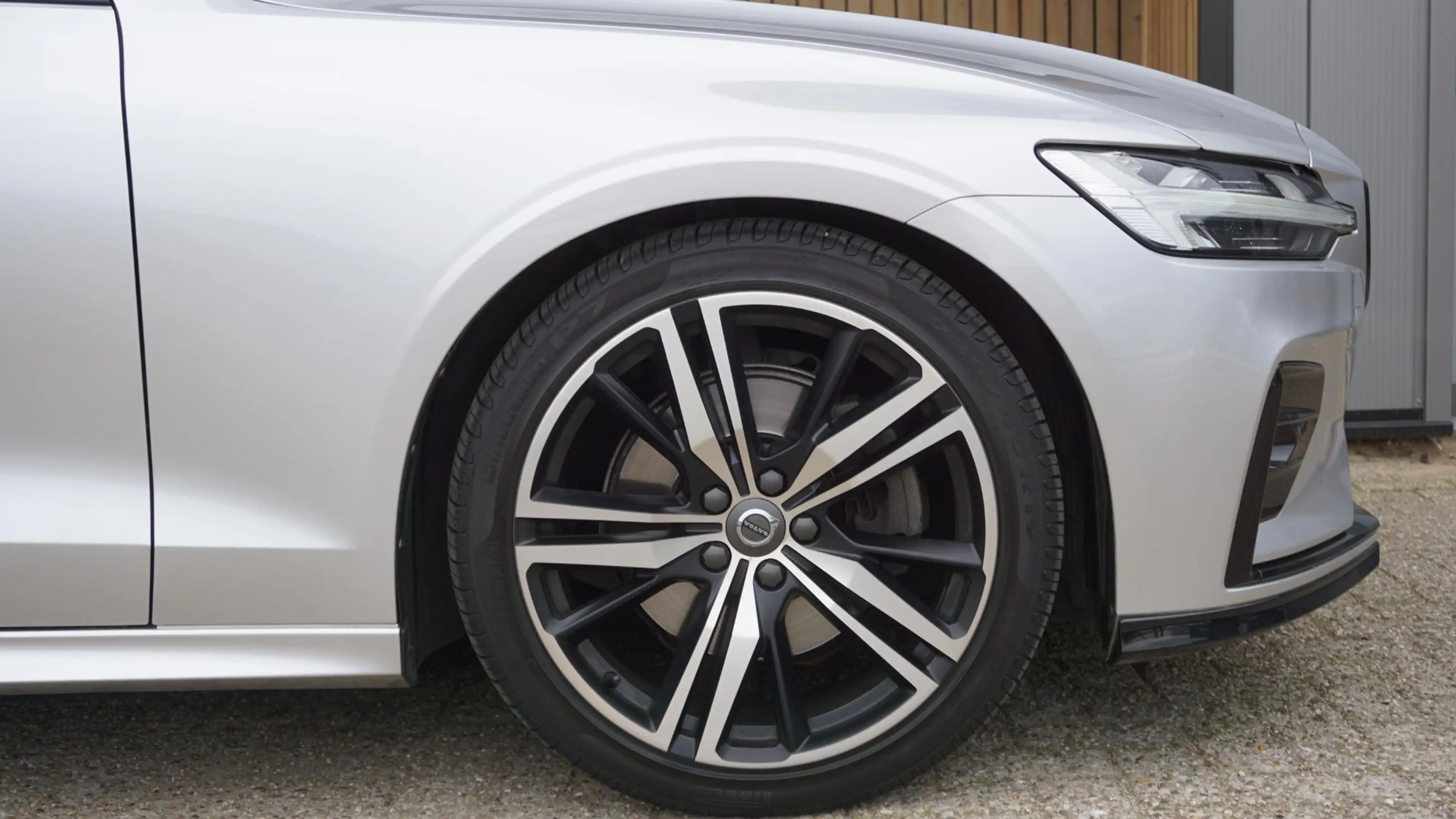 Volvo S60 2.0 163pk B3 R-Design & Style-Pack Pano.Dak *Black — photo 50