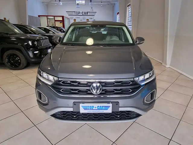 Volkswagen T-Roc 1.0 tsi LIFE 110cv * Prezzo Reale*