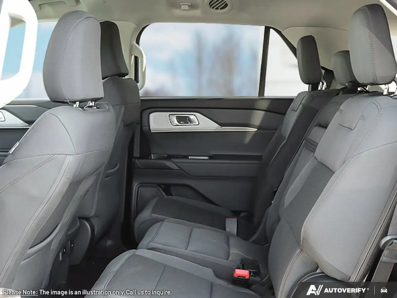 Ford Explorer снимка Ford Explorer