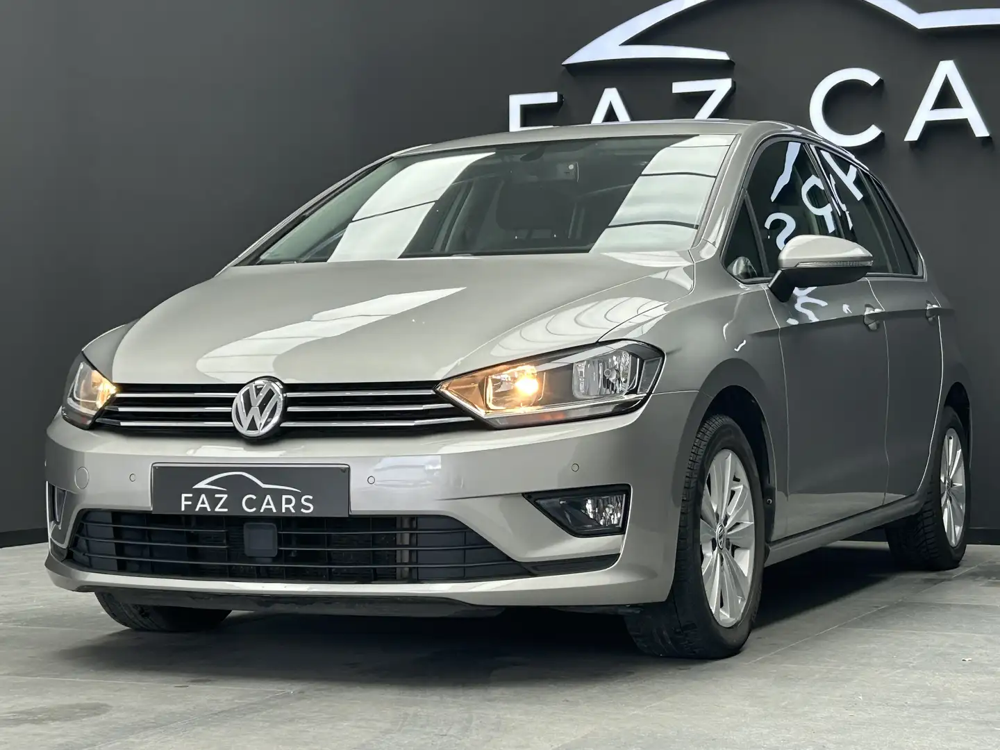 Volkswagen Golf Sportsvan 1.6 CR TDi Comfortline *1ER PROP + CLIM + JANTES* Gris - 2