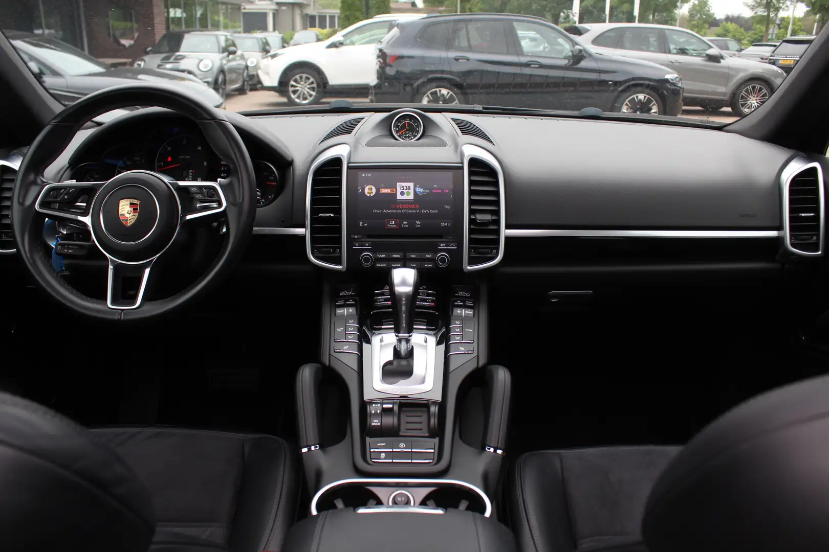 Porsche Cayenne 3.0 D Platinum Edition / Trekhaak / Panoramadak / Negru - 2