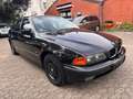 BMW 523 iA Lim.E39*Erstlack*Youngtimer*Rostfrei*Histo Schwarz - thumbnail 1