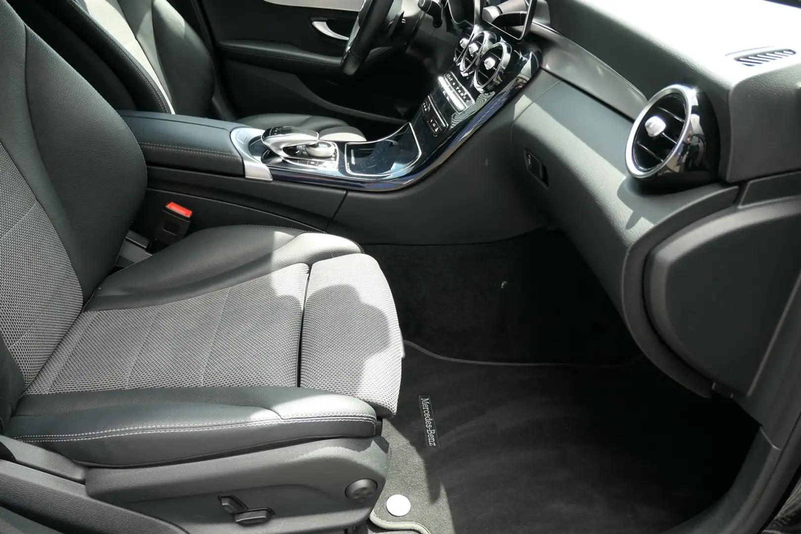 Mercedes-Benz C 220 d T Avantgarde Distronic Kamera Top Zustand Noir - 2