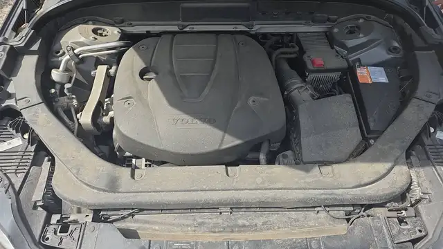 Volvo XC60 view 15