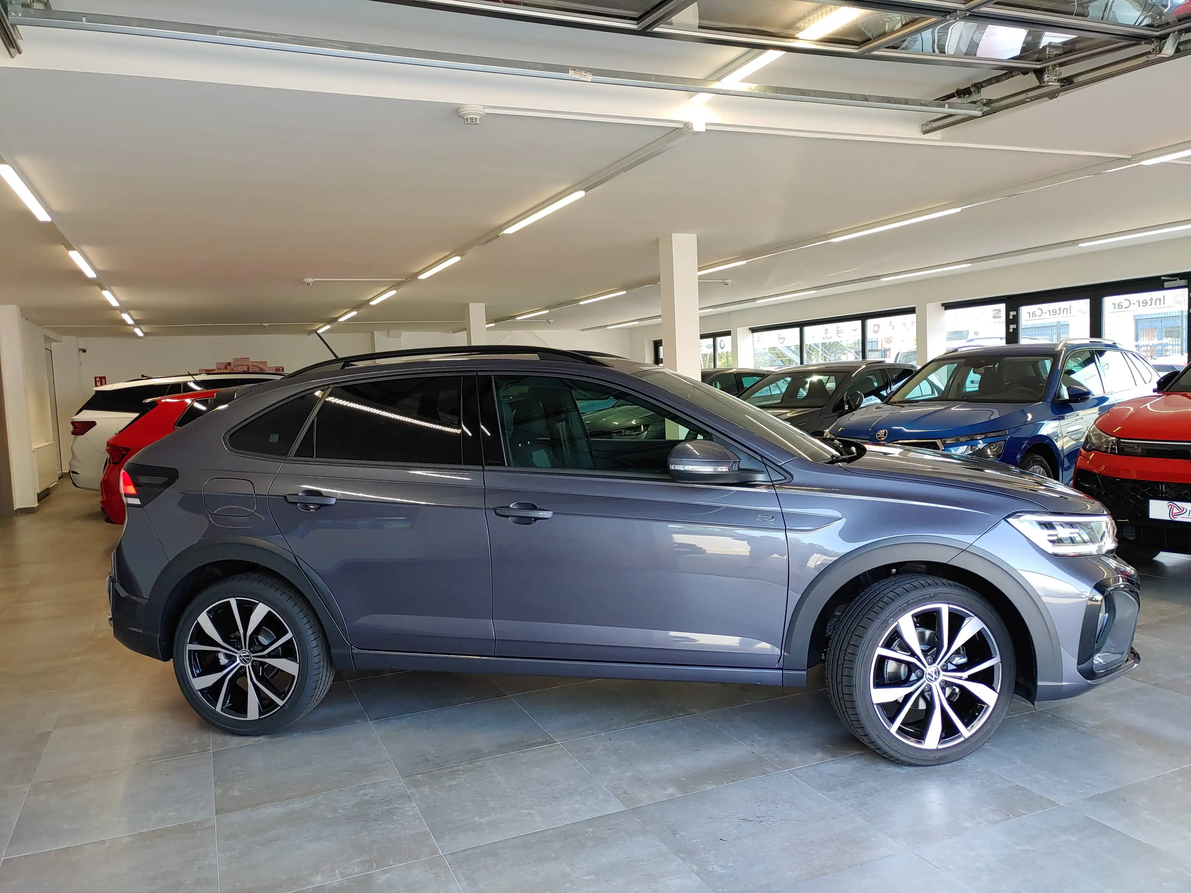 Volkswagen Taigo 1.0 TSI DSG R-Line AHK/Matrix/AppCon/Kam/ACC/4J. — photo 3