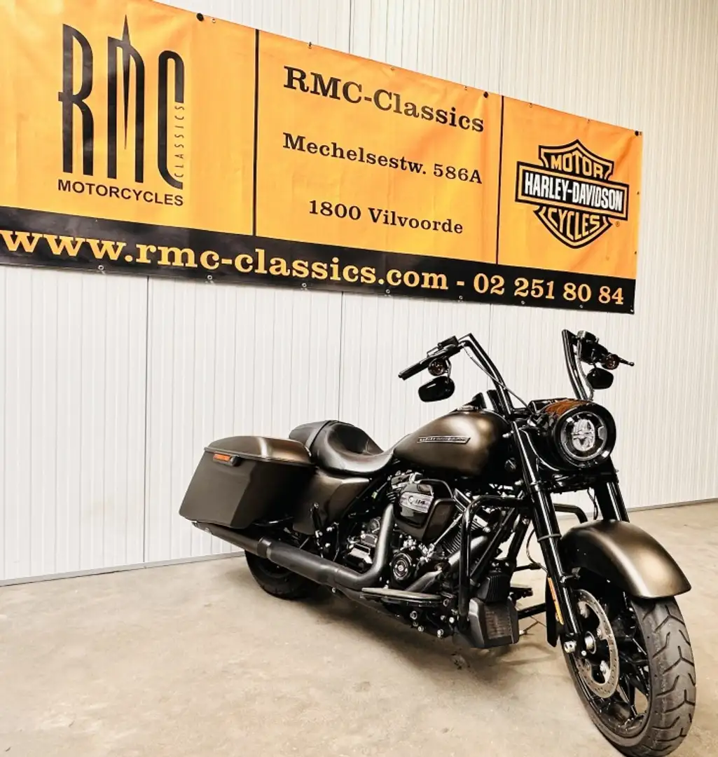 Harley-Davidson Road King Tour Special Brown - 2