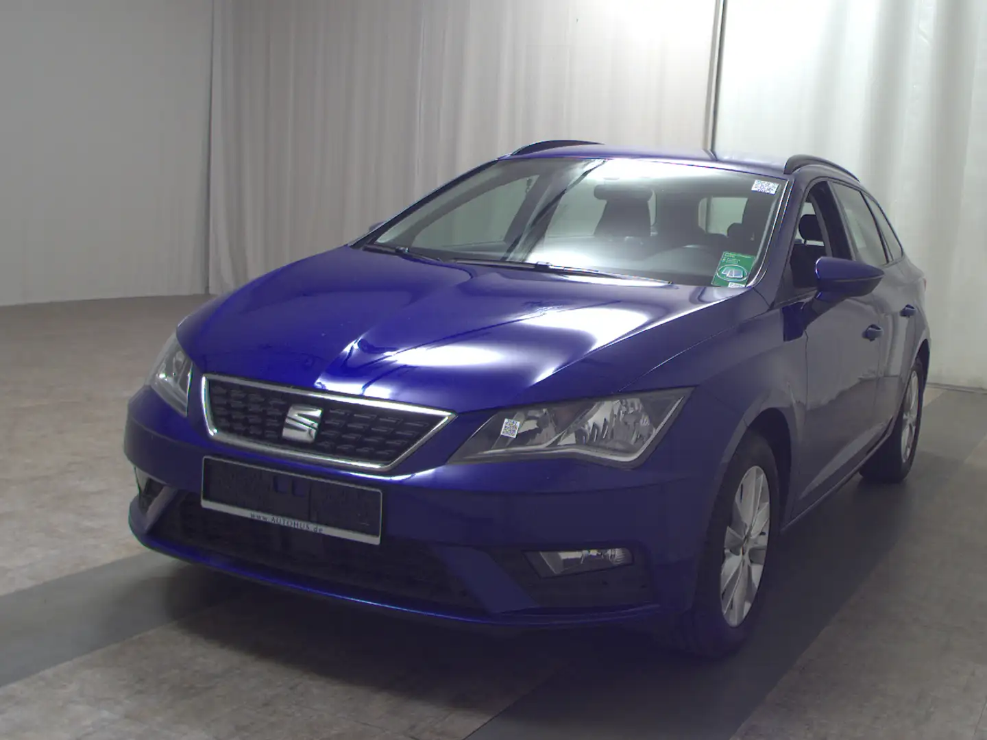 SEAT Leon 2.0 TDI ST Style Navi vc RFK Sound SHZ LM Blau - 2