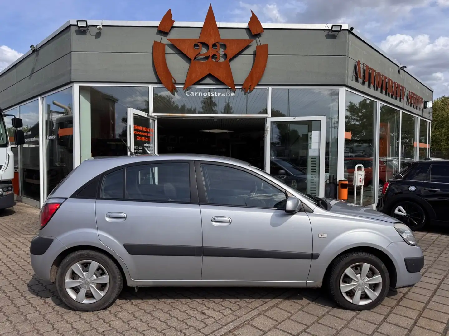 Kia Rio 1.4 EX Zilver - 1