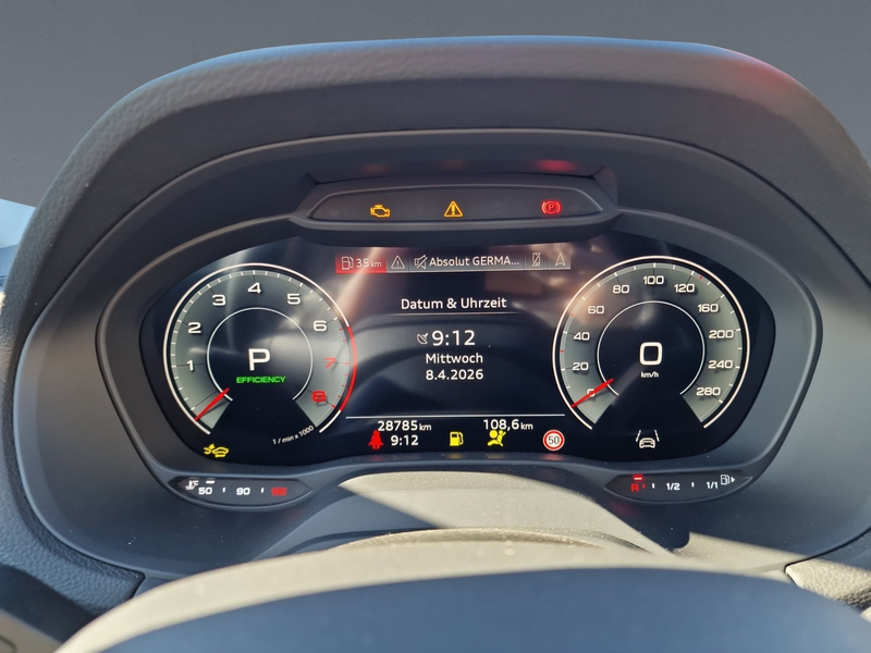 Audi Q2 40 TFSI qu S line AHK S-Sitze KAMERA NAVI ACC — photo 10