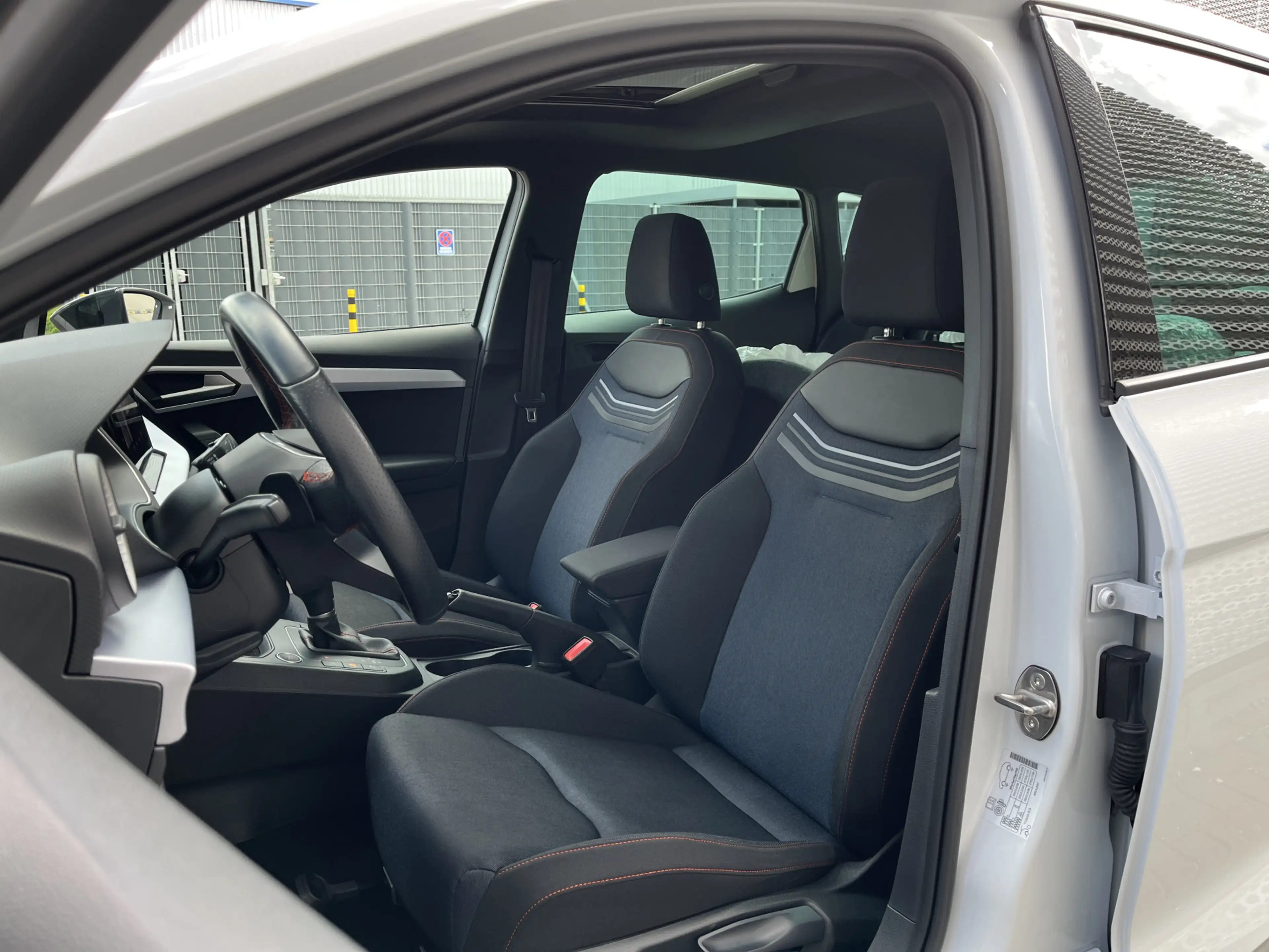 SEAT Ibiza 1.0 TSI FR / Panoramadak / Digitale Cockpit / LED — photo 14
