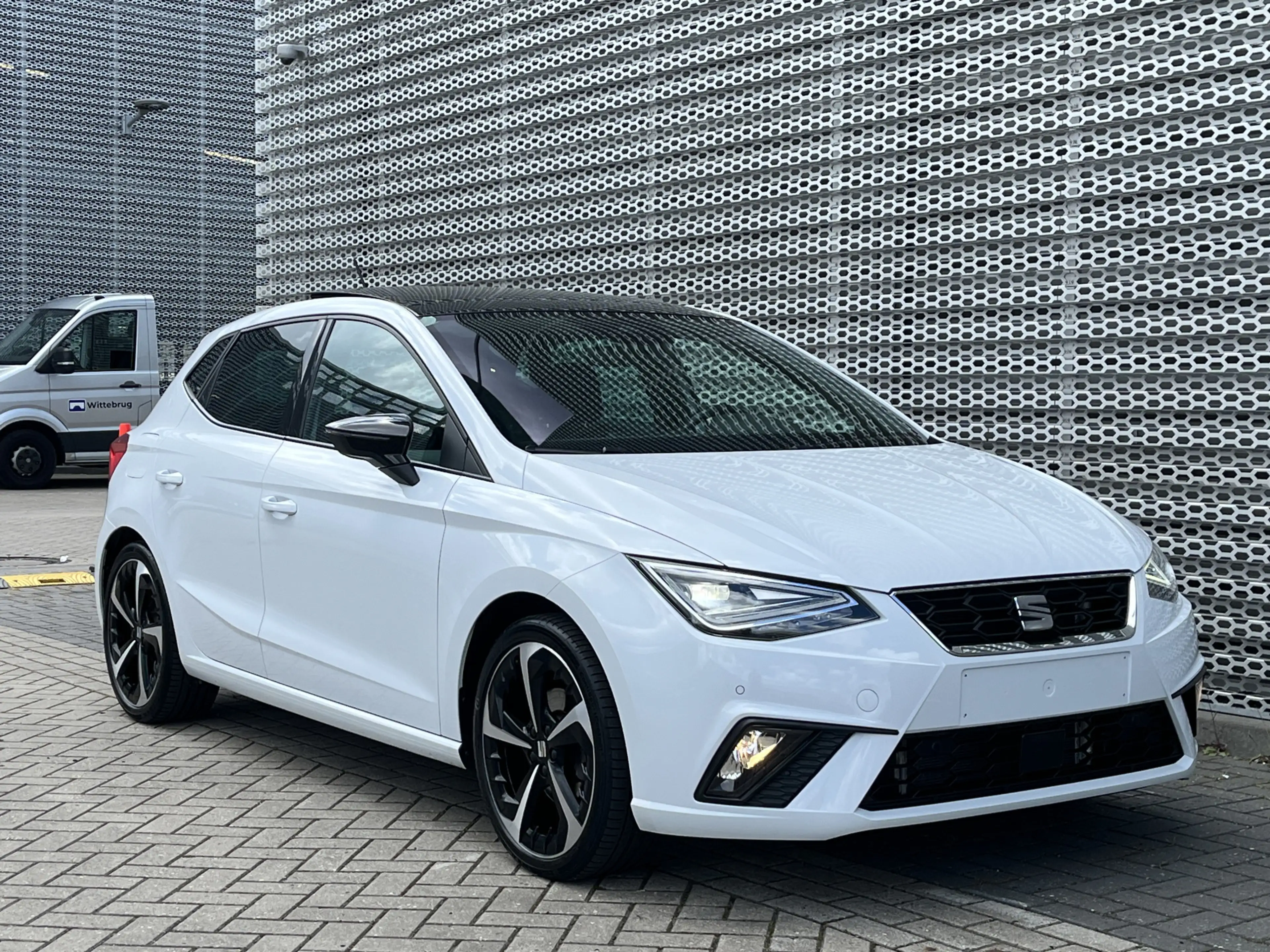 SEAT Ibiza 1.0 TSI FR / Panoramadak / Digitale Cockpit / LED — photo 11