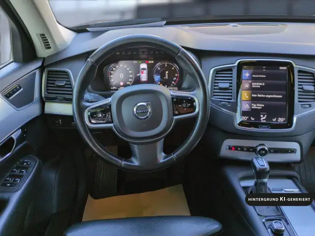 Volvo XC90 view 19