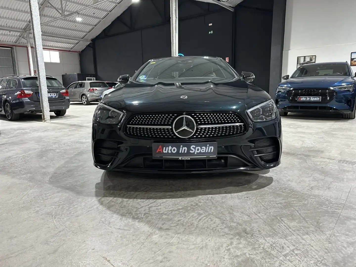 Mercedes-Benz MERCEDES-BENZ Clase E Deportivo Automático de 2 Yeşil - 2