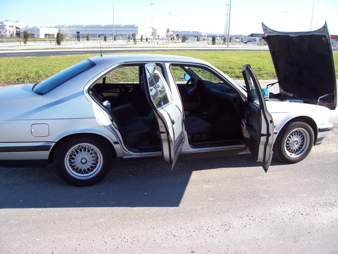 BMW 520i c/abs auto, foto 5