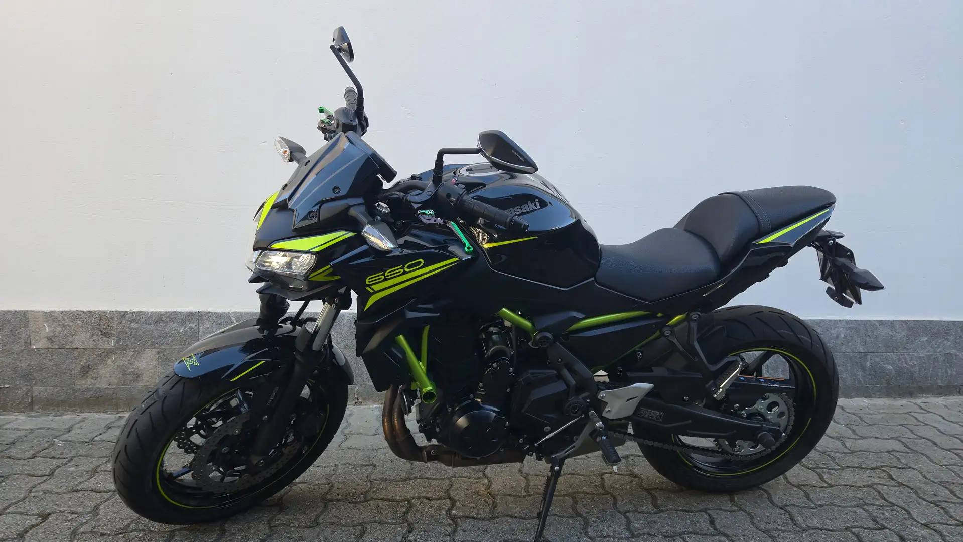 Kawasaki Z 650 ABS Nero - 1
