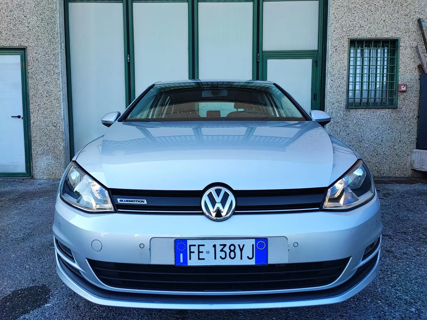 Volkswagen Golf 1.4 TGI BENZINA/METANO 5 PORTE 45000 KM ANNO 2016 Argento - 2