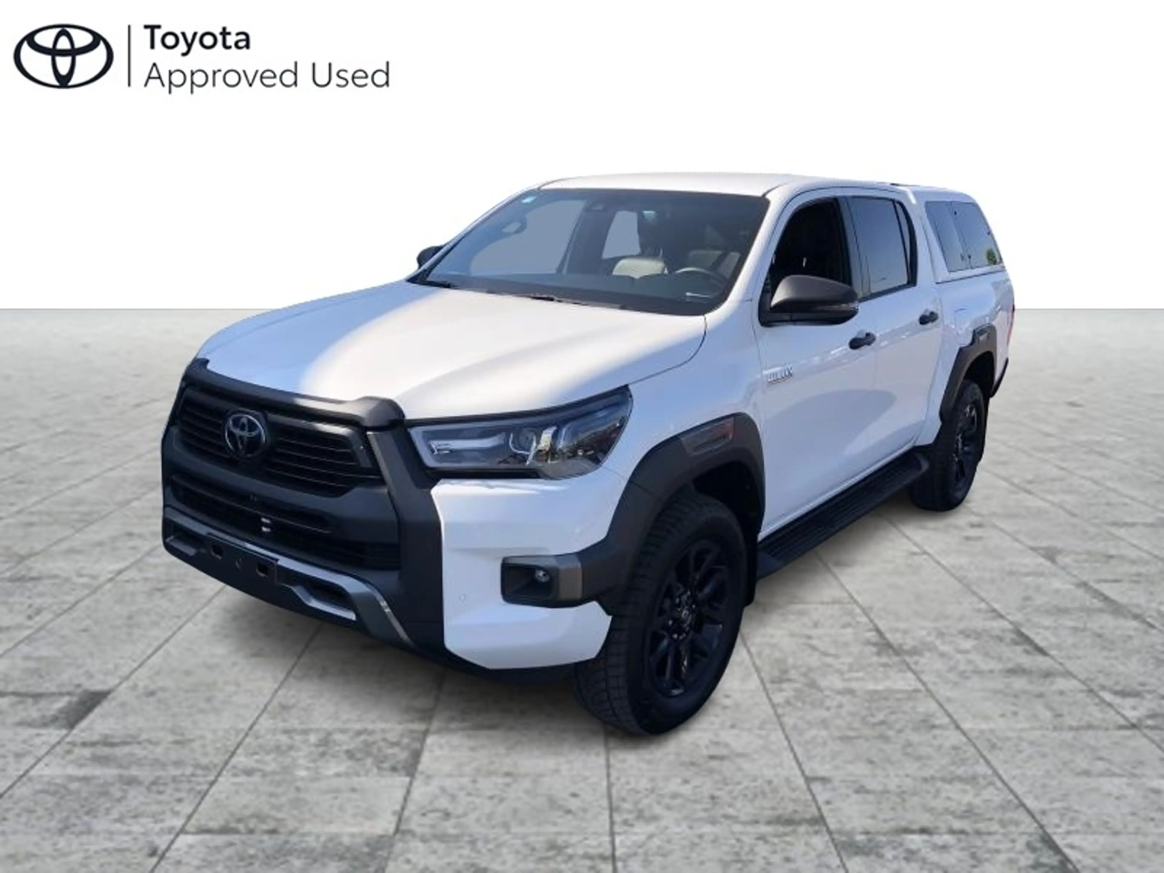 Toyota Hilux Invincible
