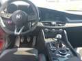 Alfa Romeo Giulia Quadrifoglio 2,9T V6 510 MT RWD Rot - thumbnail 4